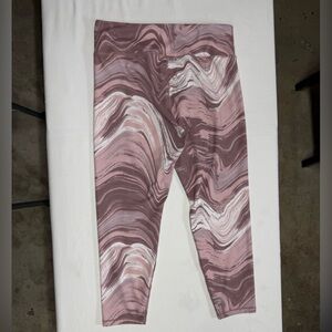 Stylish Pink and White Leggings